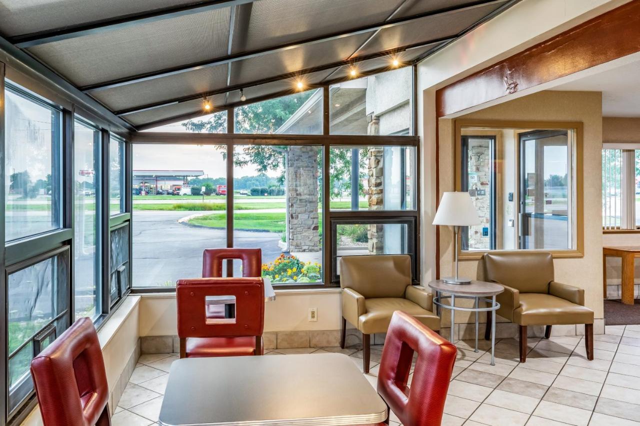 Red Roof Inn Columbus - Taylorsville Luaran gambar