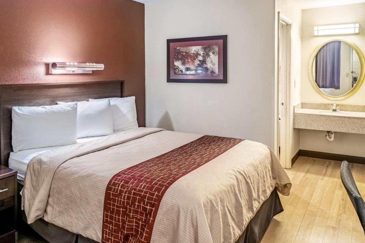 Red Roof Inn Columbus - Taylorsville Luaran gambar