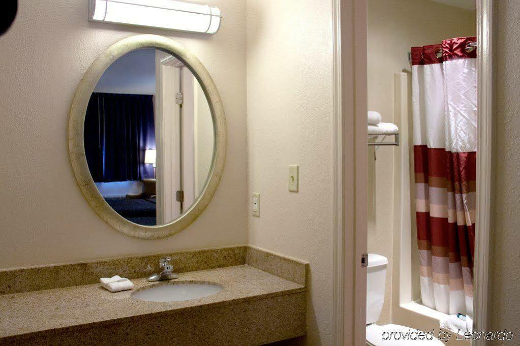 Red Roof Inn Columbus - Taylorsville Luaran gambar